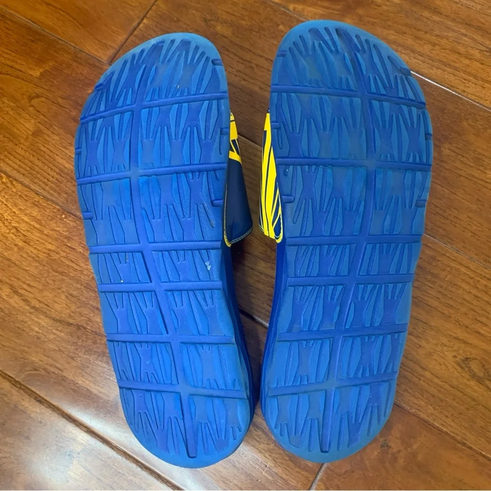 Nike Blue Yellow Golden State Warriors Benassi Solarsoft NBA Slides Mens Size 9